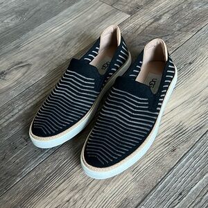 NEW Ugg Sammy Breeze Sneaker Black Tan size 7 Slip-on